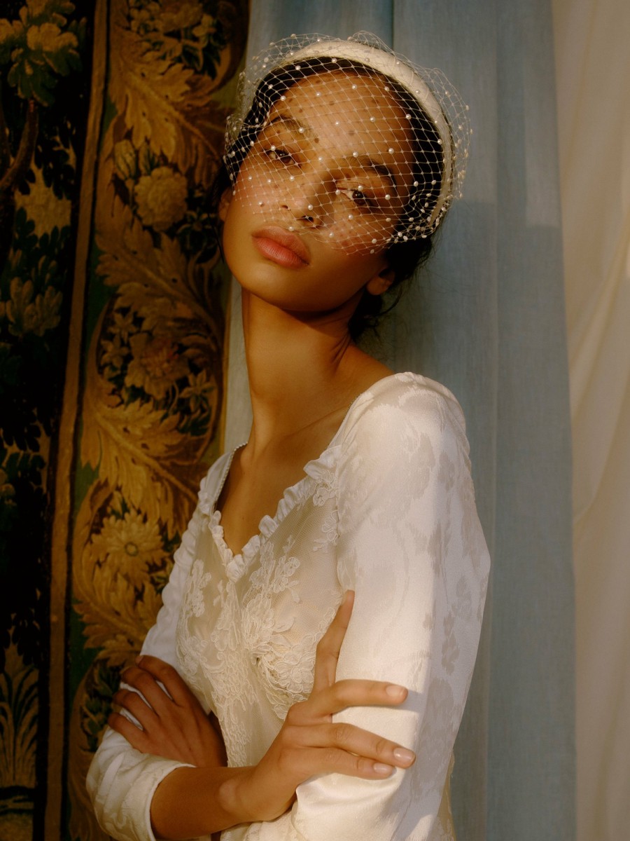 Bridal Markarian NYC | Lunella Grosgrain Headband With Swarovski Pearl Dotted French Veiling