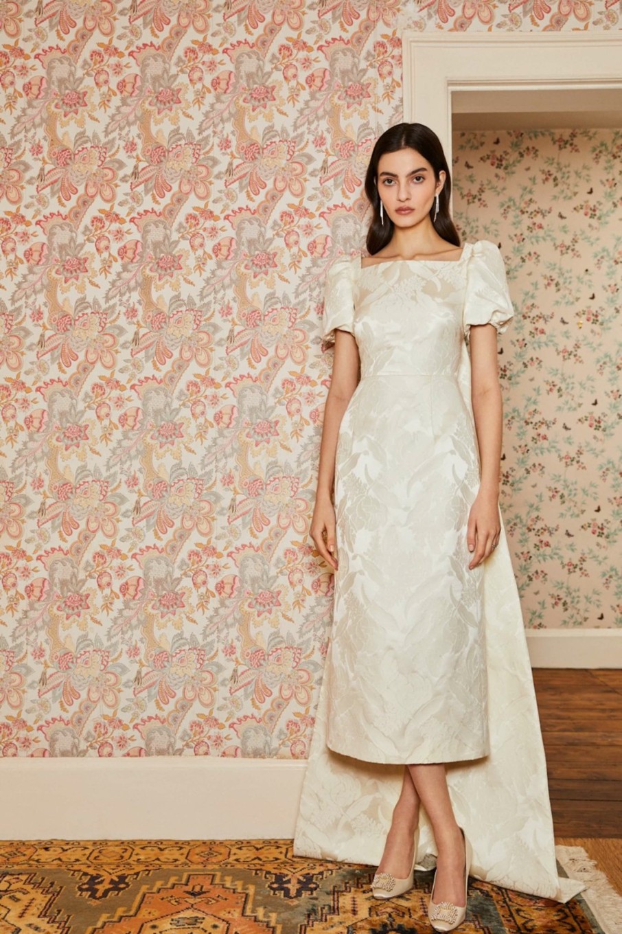 Bridal Markarian NYC | Audrey Puff Sleeve Fitted Midi Dress With Train