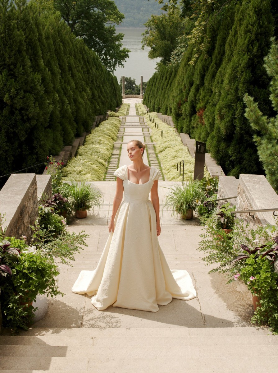 Bridal Markarian NYC | Reine Cap Sleeve Corset Gown In Floral Jacquard