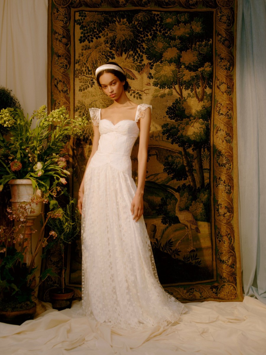 Bridal Markarian NYC | Arabelle White Lace Gown